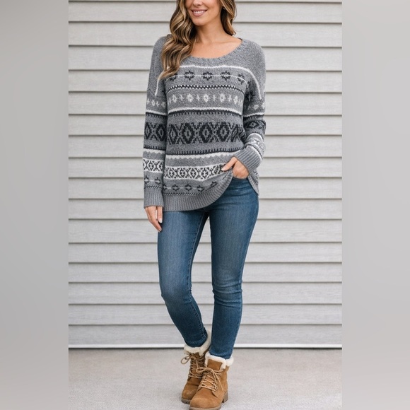 American Eagle Outfitters Sweaters - Gray Fair Isle Patterned Women's Sweater Sz M